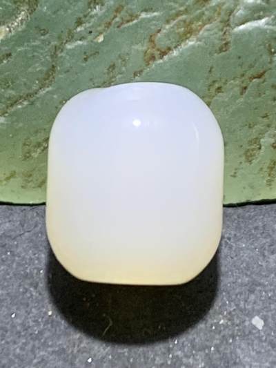 荔枝冻通货随形桶珠一颗， 荔枝冻通货随形桶珠一颗，