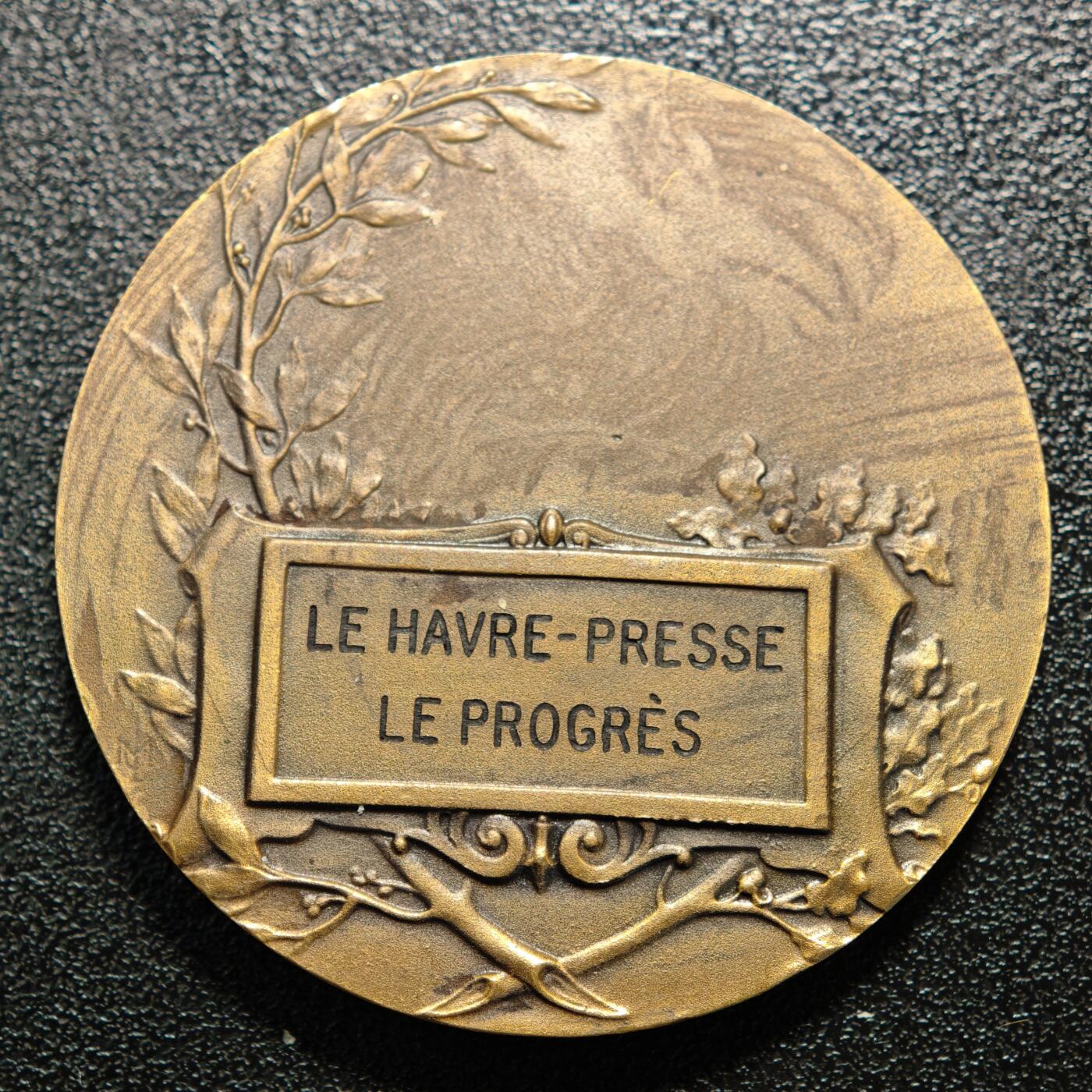 【德藏】世界币章拍卖第166期（拍品征集中~欢迎藏友联系） 20世纪 法国进步报奖章纪念铜章 艺术家勒内·博迪雄作品 直径约：45.2mm；重约：40.6g