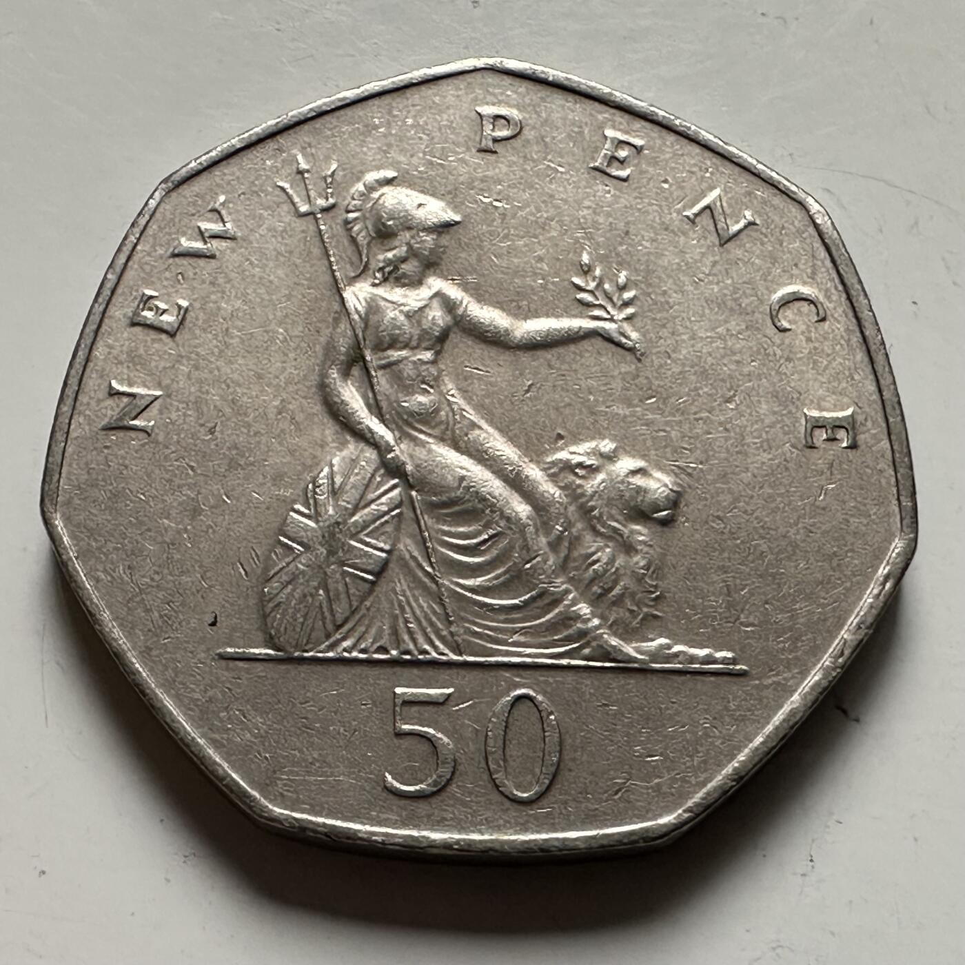 🌹外币初藏🌹🐯2026年第22场  每周二四六晚8️⃣点 接代拍 英国1977年50便士 a