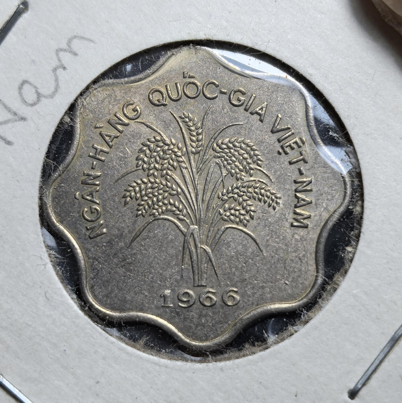 外国优质老铜币银币，正月十二晚九点倒数截拍，满百包邮可寄存，持续收拍