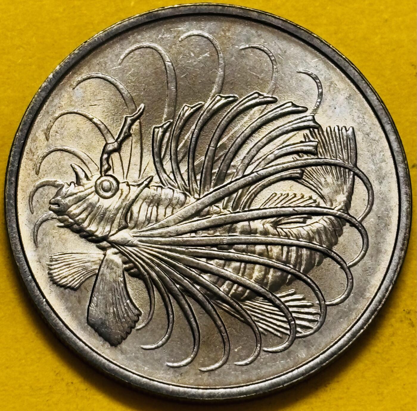 文馨钱币收藏第 295 场，（元宵场）各种银币散币纪念章，长期接代拍业务