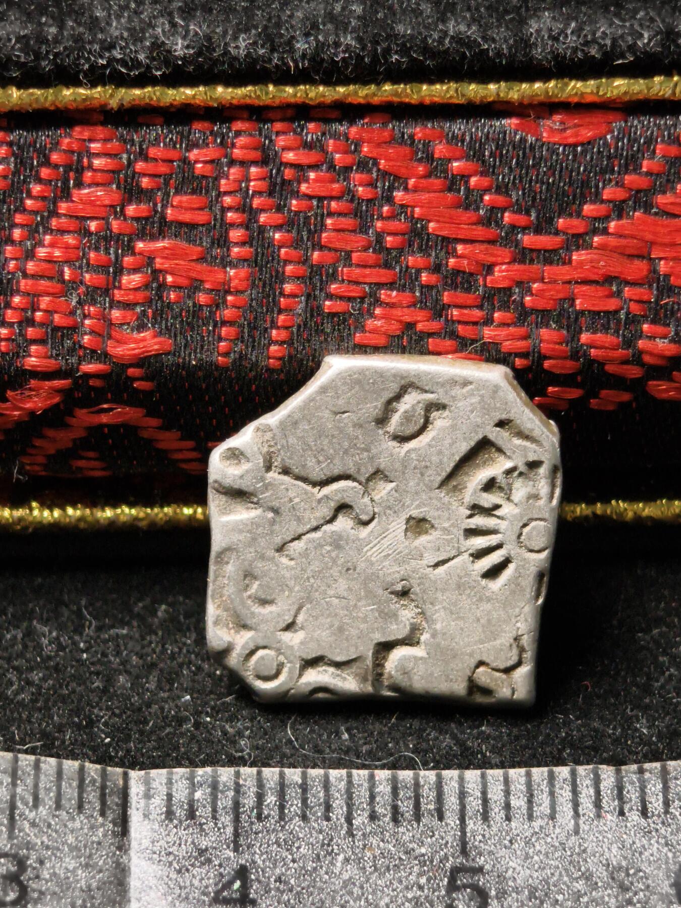 118期新疆红钱粟特钱币丝路钱币专场 孔雀王朝银币