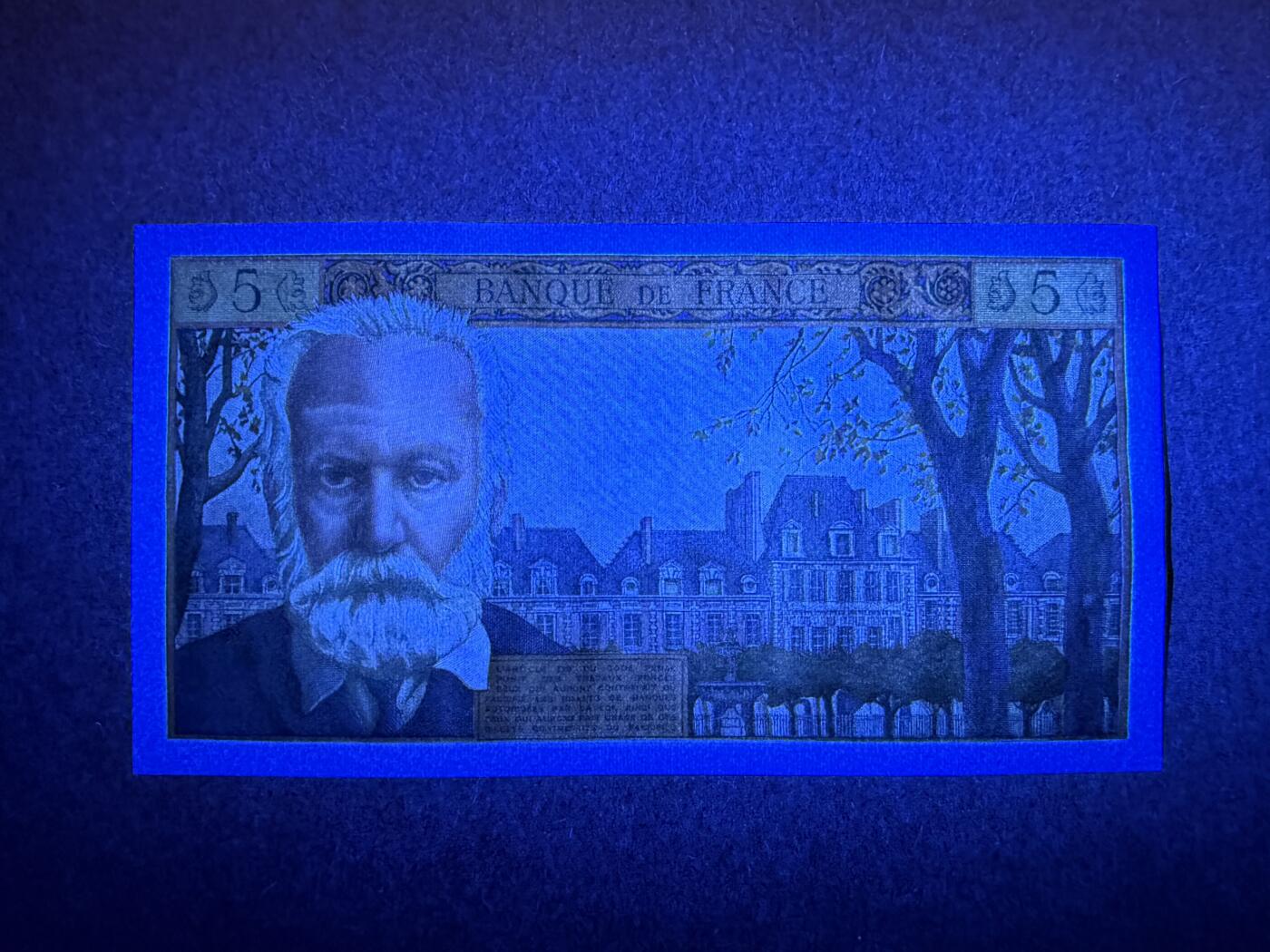 《艾美收藏》第234期-3.1周日外币精华场 法国5法郎 UNC 1963年 雨果 同号段的评了67、68分 见后续第75拍 送评时间太长 卖家不想等了