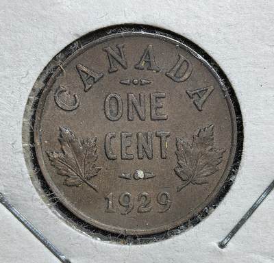 外国优质老铜币银币，正月十二晚九点倒数截拍，满百包邮可寄存，持续收拍 - 加拿大1929年1分铜币，正面为乔治五世高冠像，背面镌加拿大国花枫叶。发行于大萧条前夕，是加拿大延续英联邦君主象征、强化国家身份认同的流通辅币，见证了加拿大在经济动荡前的社会风貌。