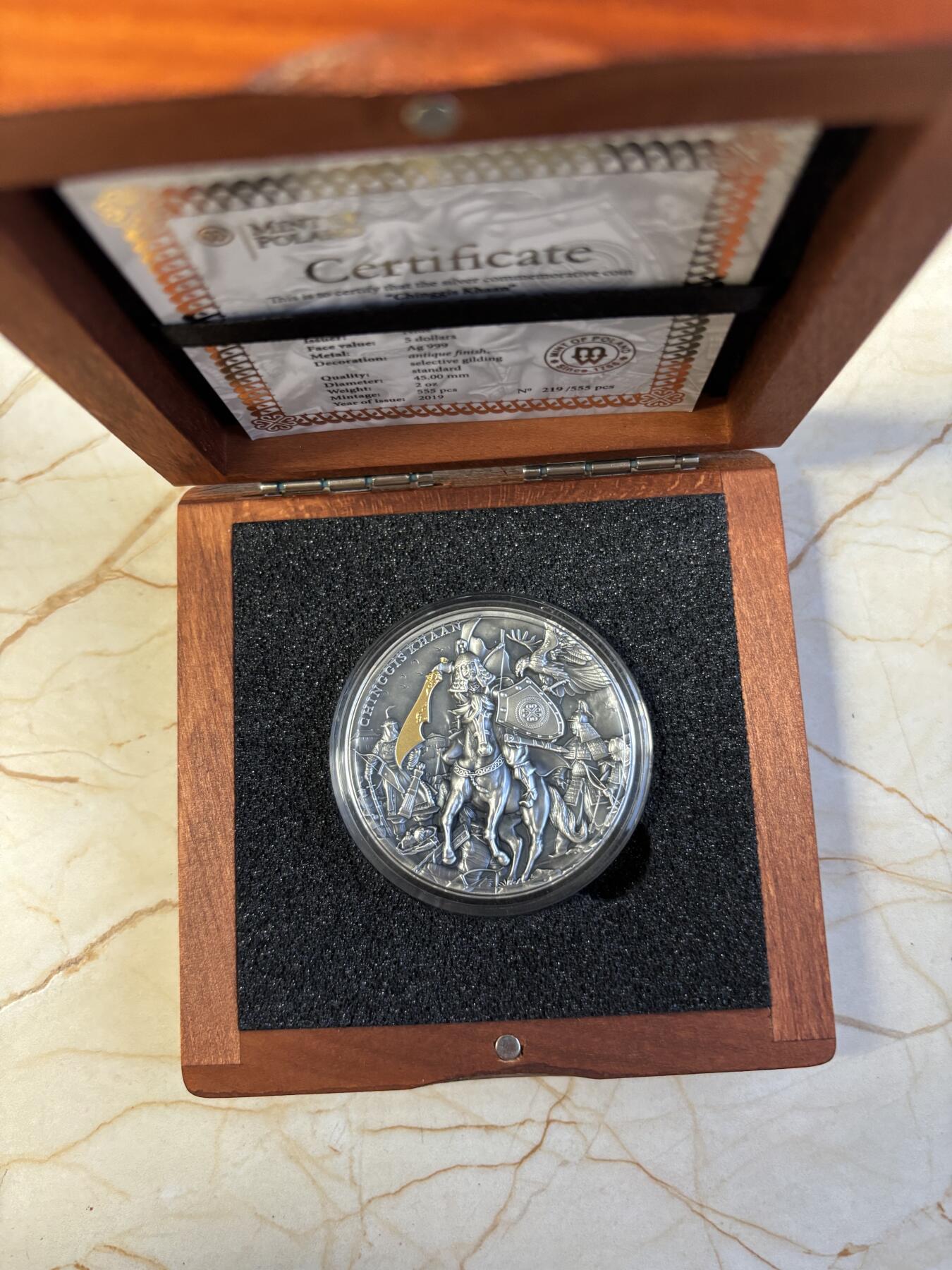 第191期拍卖 纽埃2019年5元仿古部分镀金银币 成吉思汗 2盎司999银 发行量：555 盒证全