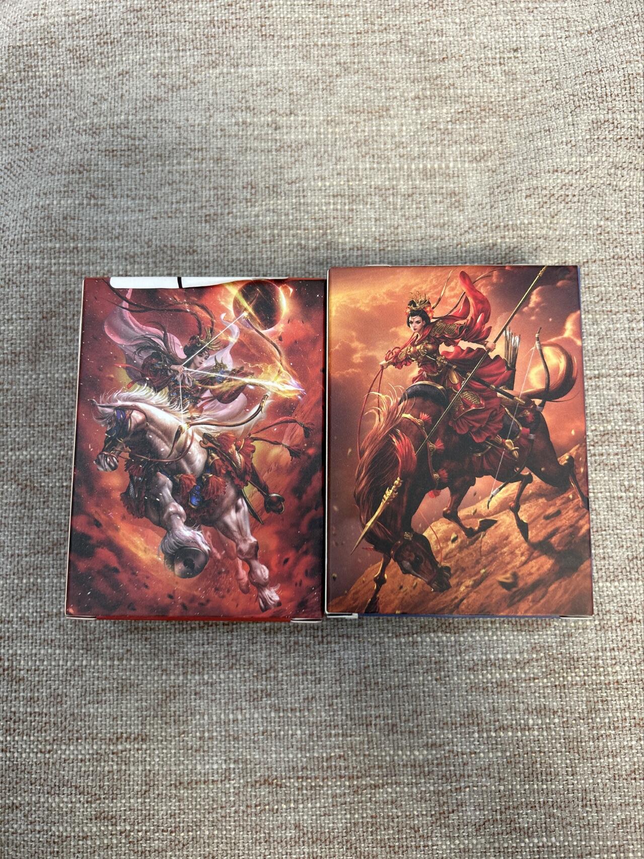 喜灰玩卡拍卖第五期，接拍品0佣金，欢迎送拍，释放现金流，让自己有资金可以购买更多喜欢的卡牌，让别的卡友能淘到更多心仪的卡牌 卡德曼巾帼水浒第一弹、第二弹，镜面档大全套（全新未开封，无售后）