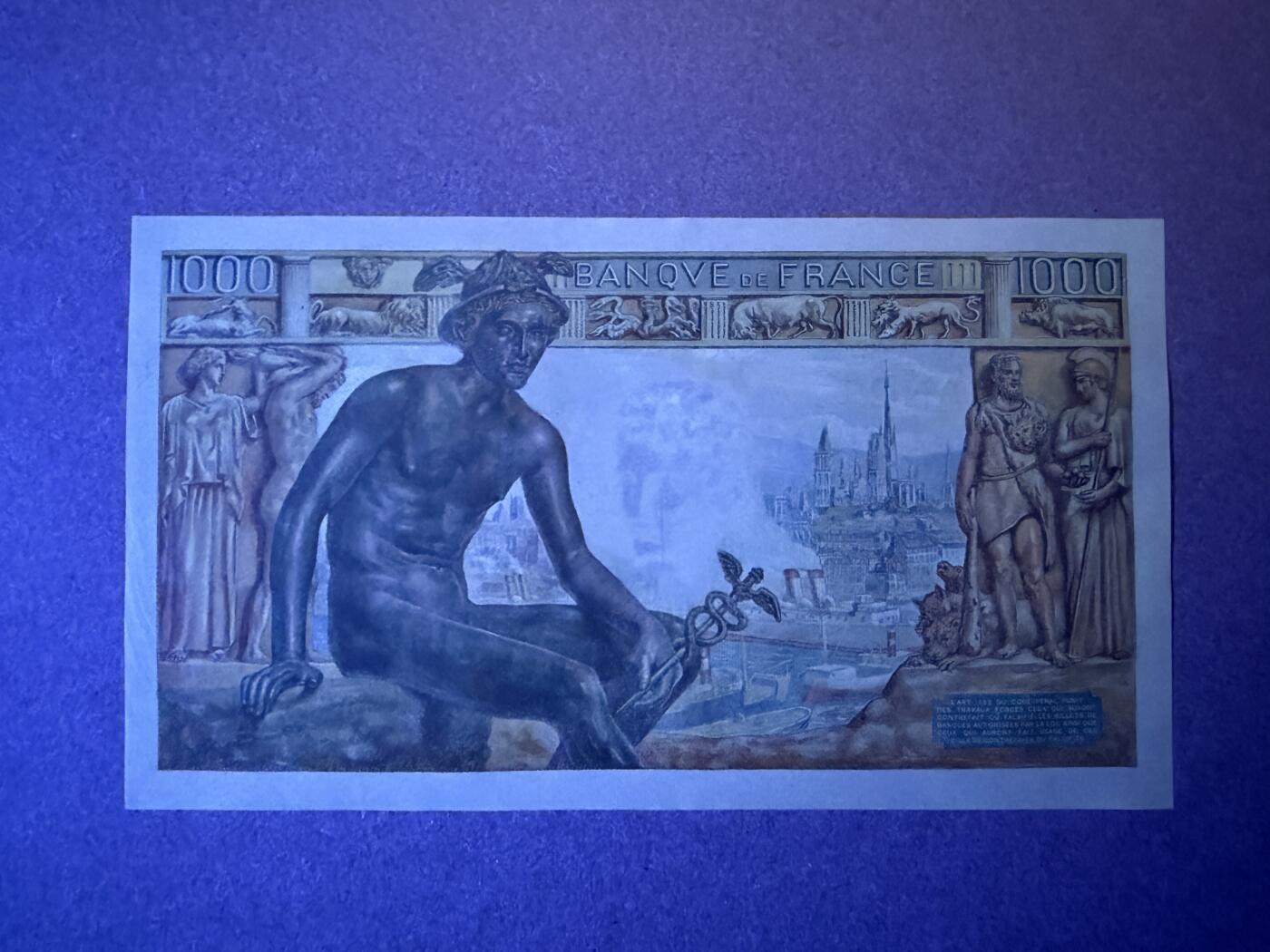 《艾美收藏》第234期-3.1周日外币精华场 法国1000法郎 UNC 1943年老版本 大票幅 无4