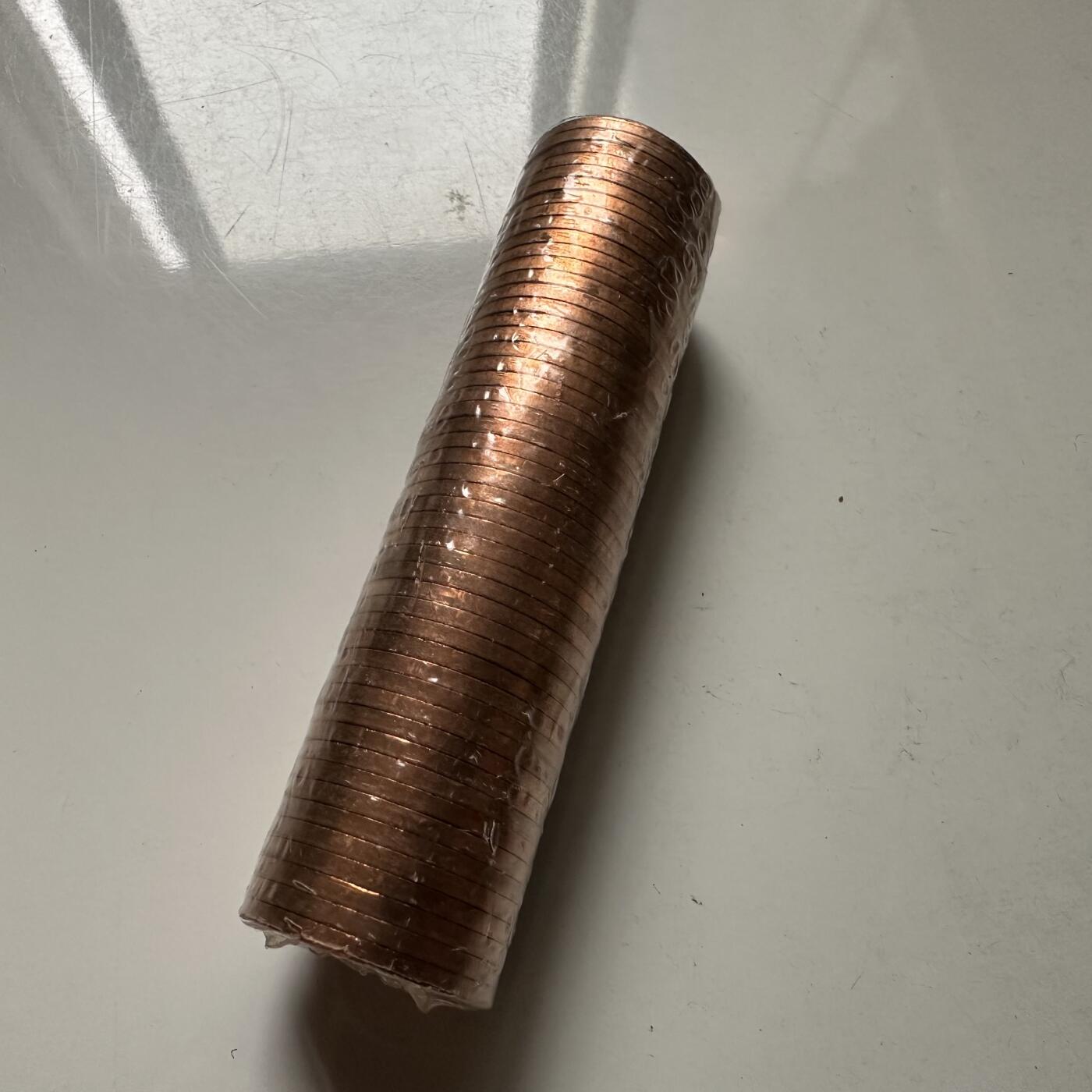 🌹外币初藏🌹🐯2026年第22场  每周二四六晚8️⃣点 接代拍 英国一便士 卷封50枚 原光币