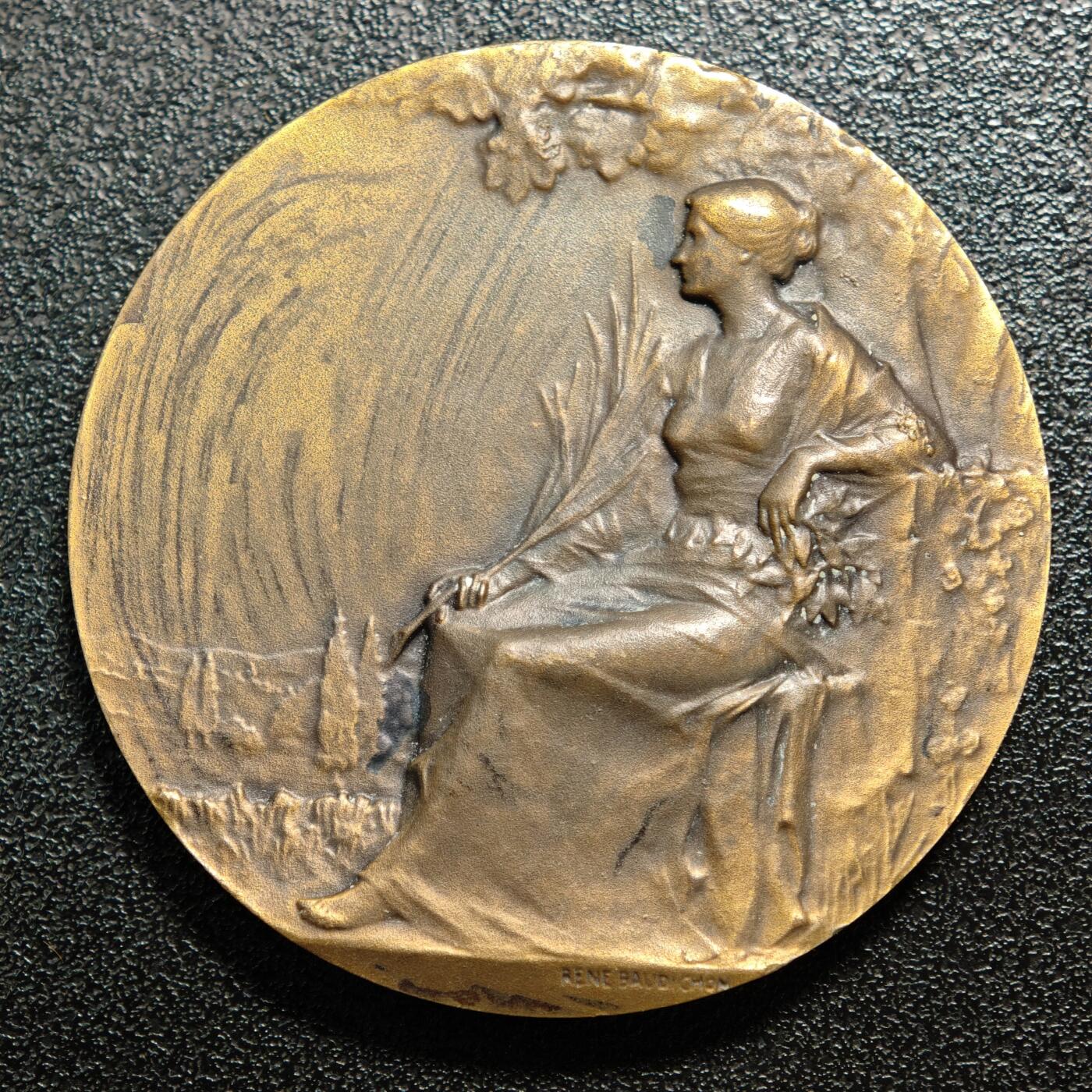 【德藏】世界币章拍卖第166期（拍品征集中~欢迎藏友联系） 20世纪 法国进步报奖章纪念铜章 艺术家勒内·博迪雄作品 直径约：45.2mm；重约：40.6g