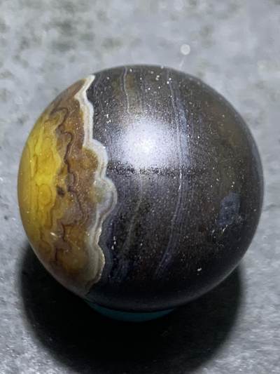 精美高玉化缠丝玛瑙2.0圆珠一颗， 精美高玉化缠丝玛瑙2.0圆珠一颗，