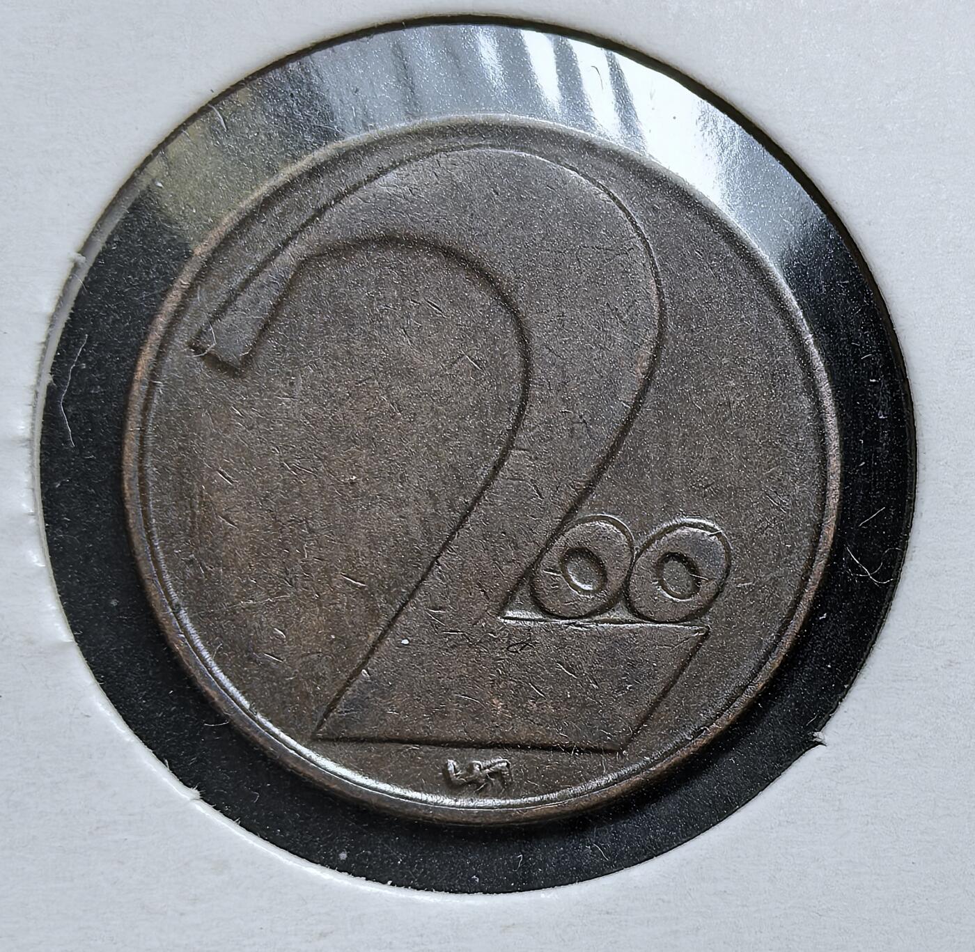 外国优质老铜币银币，正月十二晚九点倒数截拍，满百包邮可寄存，持续收拍 奥地利1924年200克朗。正面为大面值数字，背面是奥地利国徽图案。该币发行于奥地利第一共和国时期，是当时奥地利货币体系中的常用辅币，用于日常小额交易。