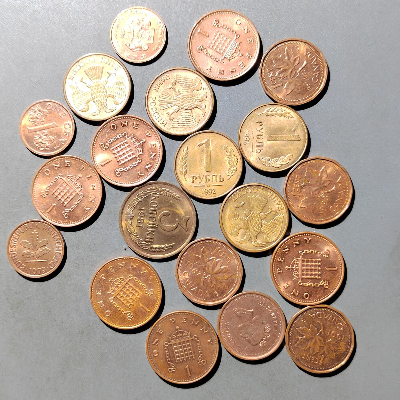 PCAI钱币  27-764  古钱外币钱币小专场 原光币二十枚