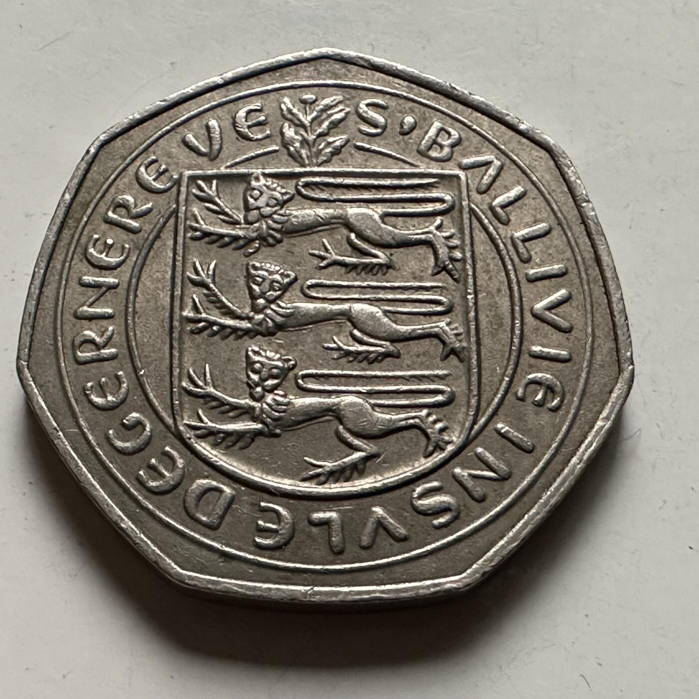 🌹外币初藏🌹🐯2026年第22场  每周二四六晚8️⃣点 接代拍 根西岛1970年50便士 