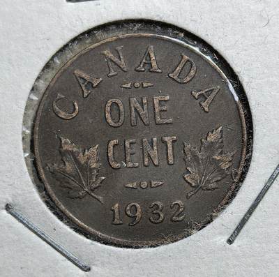 外国优质老铜币银币，正月十二晚九点倒数截拍，满百包邮可寄存，持续收拍 - 加拿大1932年1分铜币，正面为乔治五世高冠像，背面镌加拿大国花枫叶。发行于大萧条时期，是加拿大延续英联邦君主象征、强化国家身份认同的流通辅币，见证了加拿大在经济危机中的社会稳定。