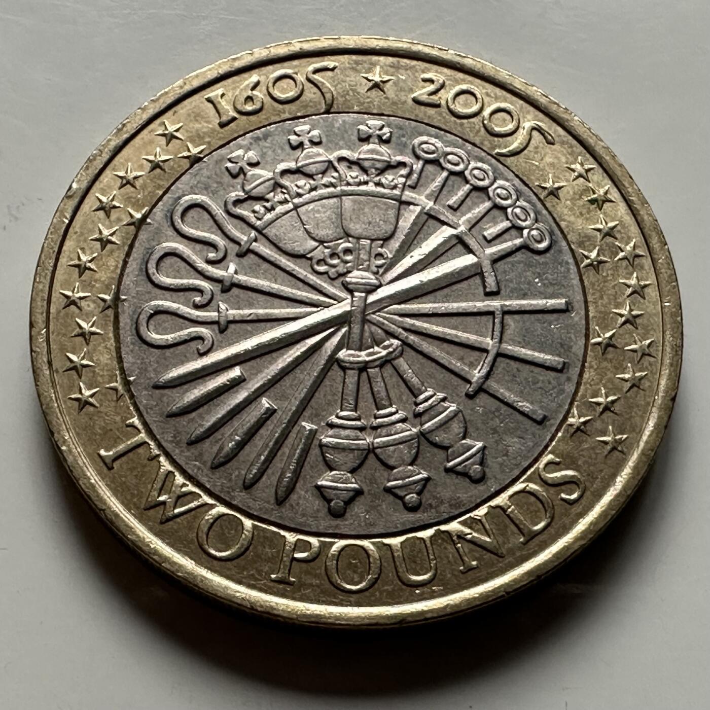 🌹外币初藏🌹🐯2026年第22场  每周二四六晚8️⃣点 接代拍 英国2005年《火药阴谋》400周年2英镑双色纪念币