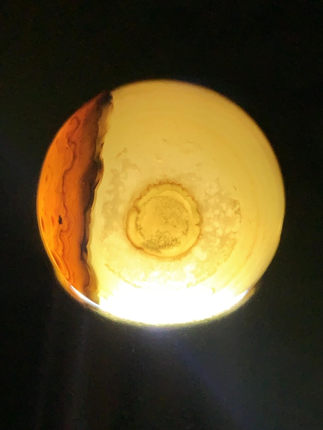 精美高玉化缠丝玛瑙2.0圆珠一颗，