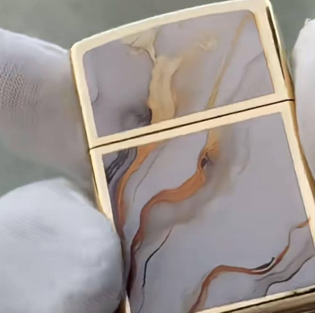 Zippo美国原装鎏金玉珀款打火机