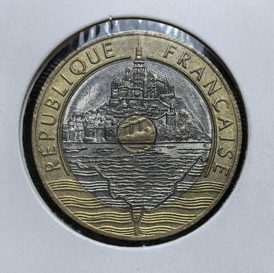 外国优质老铜币银币，正月十二晚九点倒数截拍，满百包邮可寄存，持续收拍 - 法国1993年20法郎双色币，正面为圣米歇尔山图案，背面标注面值与 “自由、平等、博爱” 口号。发行于法郎体系末期，是法国向欧元过渡前的重要货币见证，也体现了其对历史文化遗产的推崇。