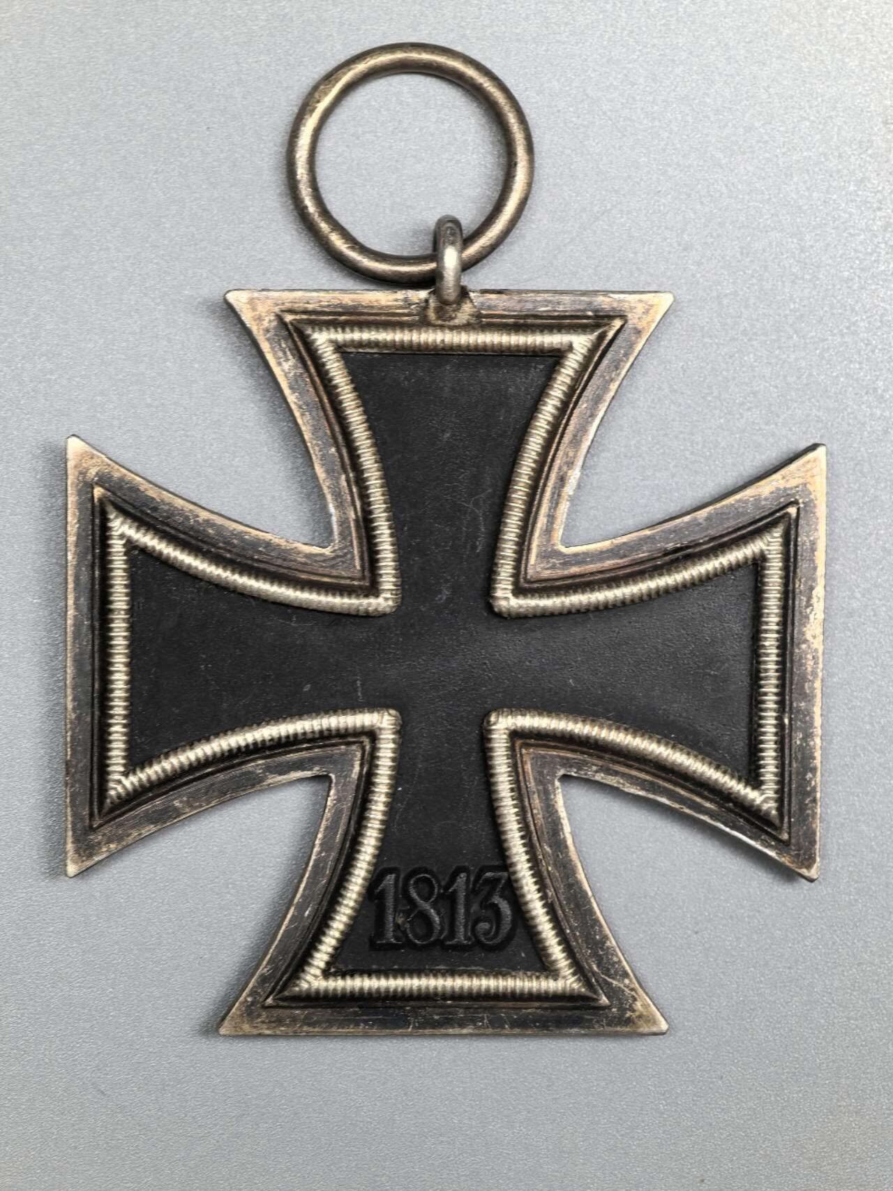 小驴勋章奖章收藏2月28日周六晚七点拍卖（调休临时调整，珍爱和平，收藏战争，铭记历史，勿忘国耻，忠党爱国。有偿代拍，送拍规则在简介最后，参拍须阅读规则后再参拍，关系到运费包装发货时效真假辨别等关键信息，拍卖时不再发原图，看大图店主微信码在拍卖店铺介绍里）