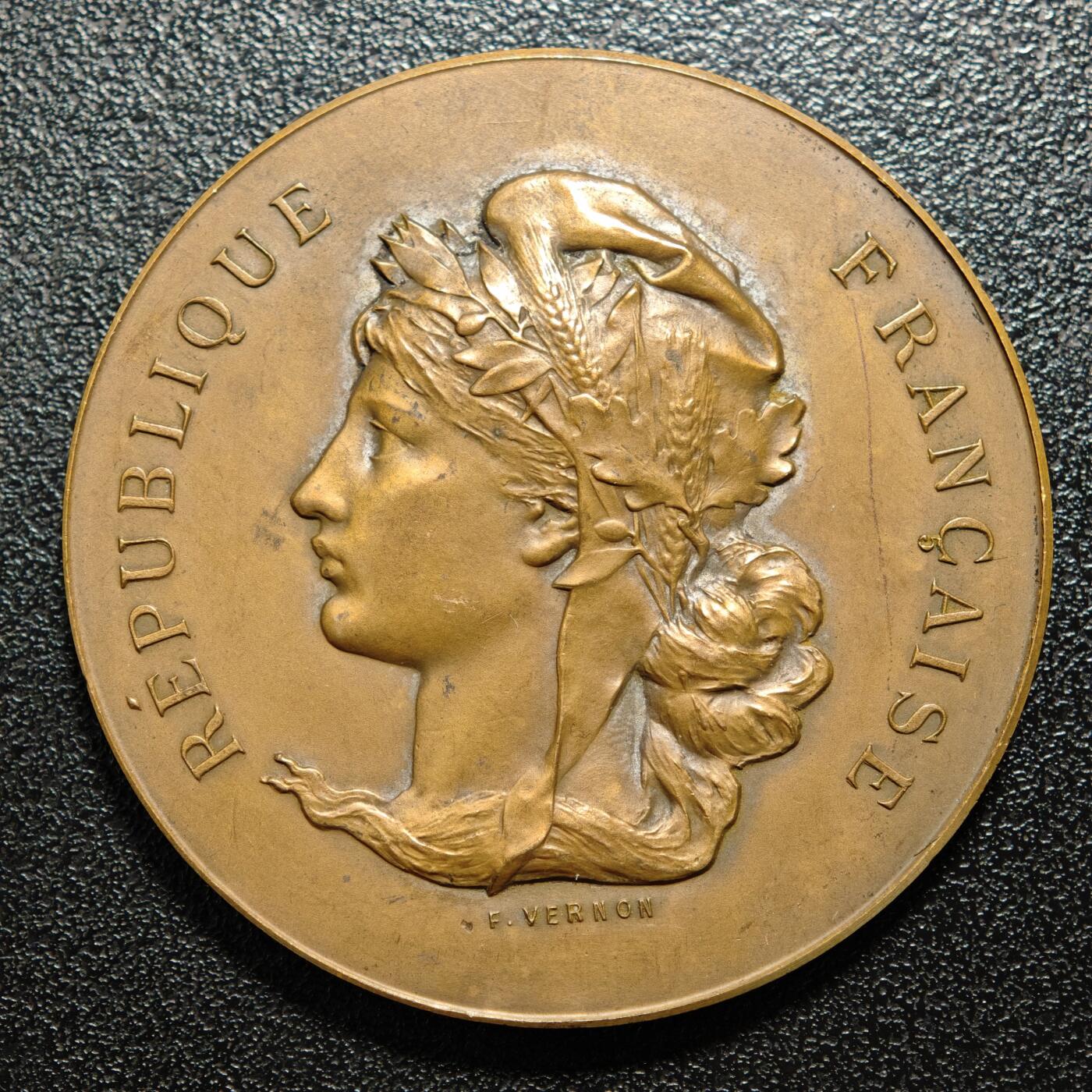 【德藏】世界币章拍卖第166期（拍品征集中~欢迎藏友联系） 20世纪初 法国加来海峡中央农业协会奖章纪念铜章 直径约：46.7mm；重约：36.1g