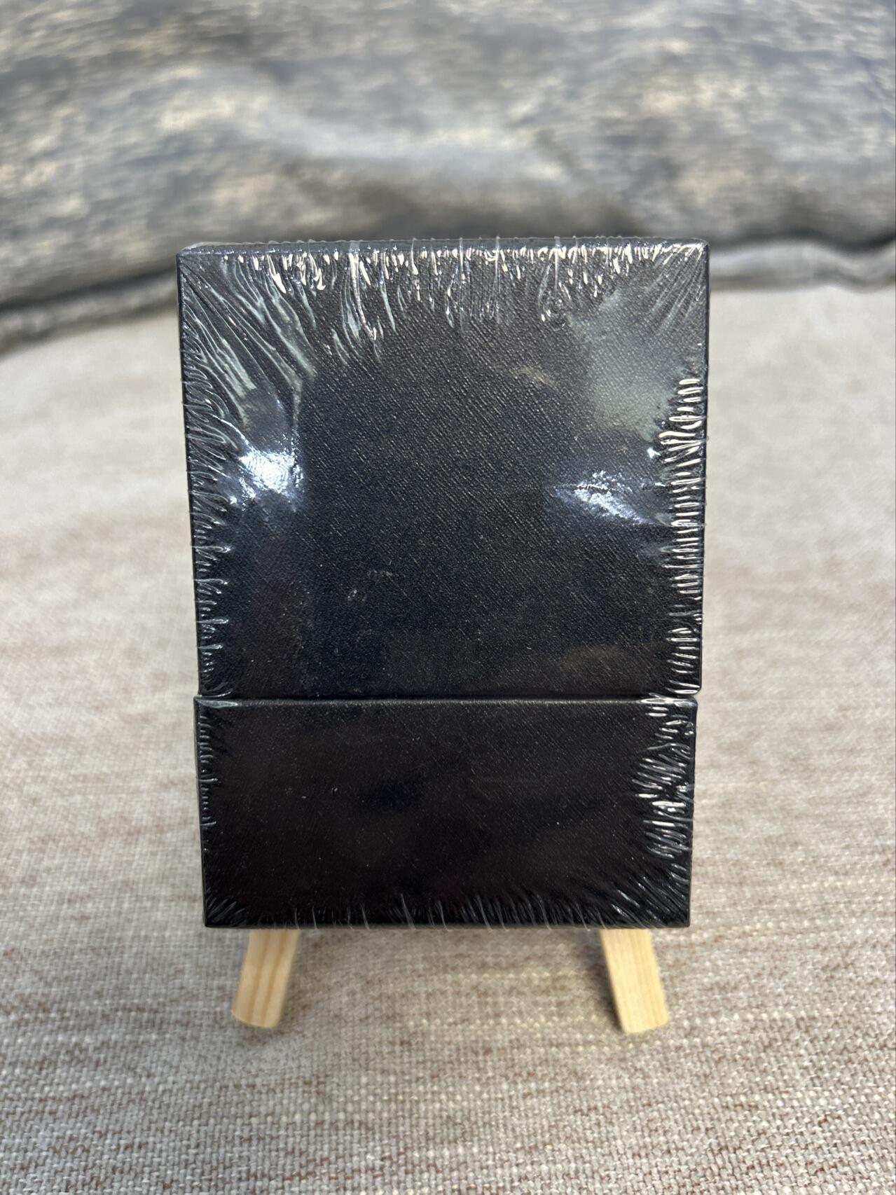 喜灰玩卡拍卖第五期，接拍品0佣金，欢迎送拍，释放现金流，让自己有资金可以购买更多喜欢的卡牌，让别的卡友能淘到更多心仪的卡牌 百里 港漫水浒第二弹 彩闪一套 全新未拆封