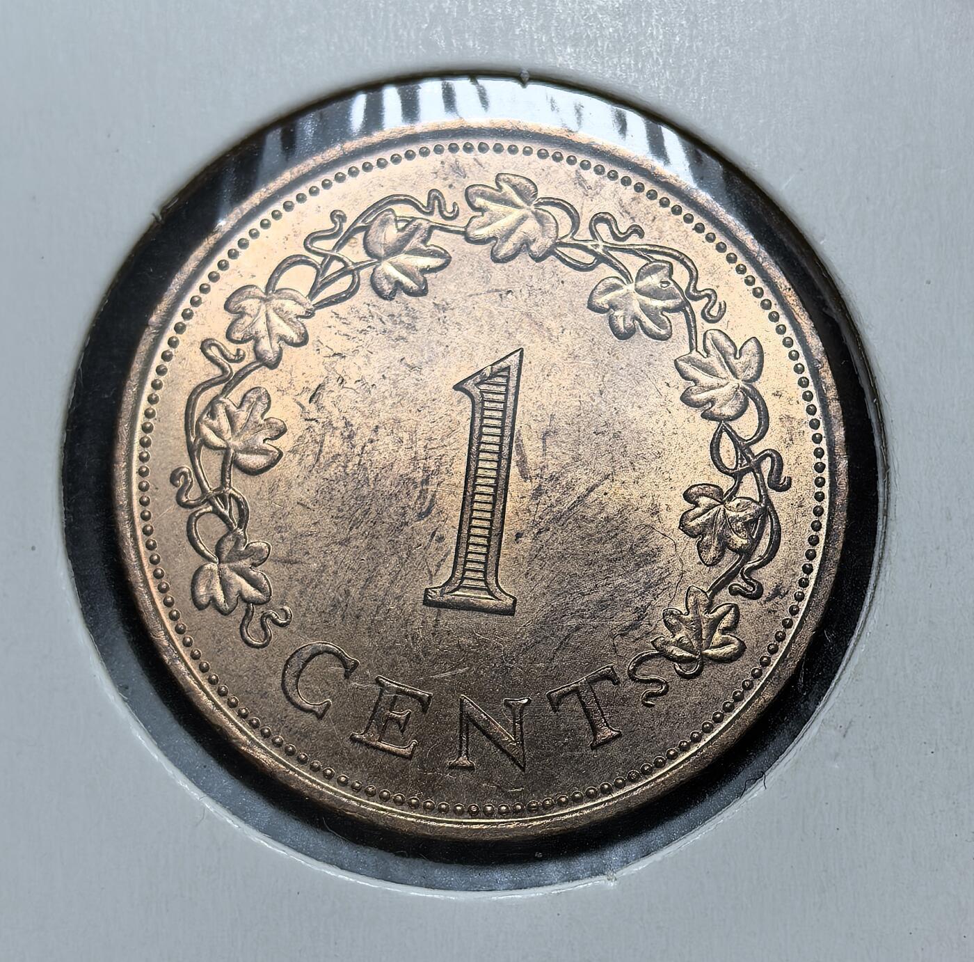 外国优质老铜币银币，正月十二晚九点倒数截拍，满百包邮可寄存，持续收拍 马耳他1972年1分，正面为马耳他十字与圣乔治骑士团徽章，背面是面值与橄榄枝。此币发行于马耳他独立初期（1964 年独立后），属于战后重建货币体系的重要币种，见证了马耳他从英属殖民地走向主权国家的货币演变历程。