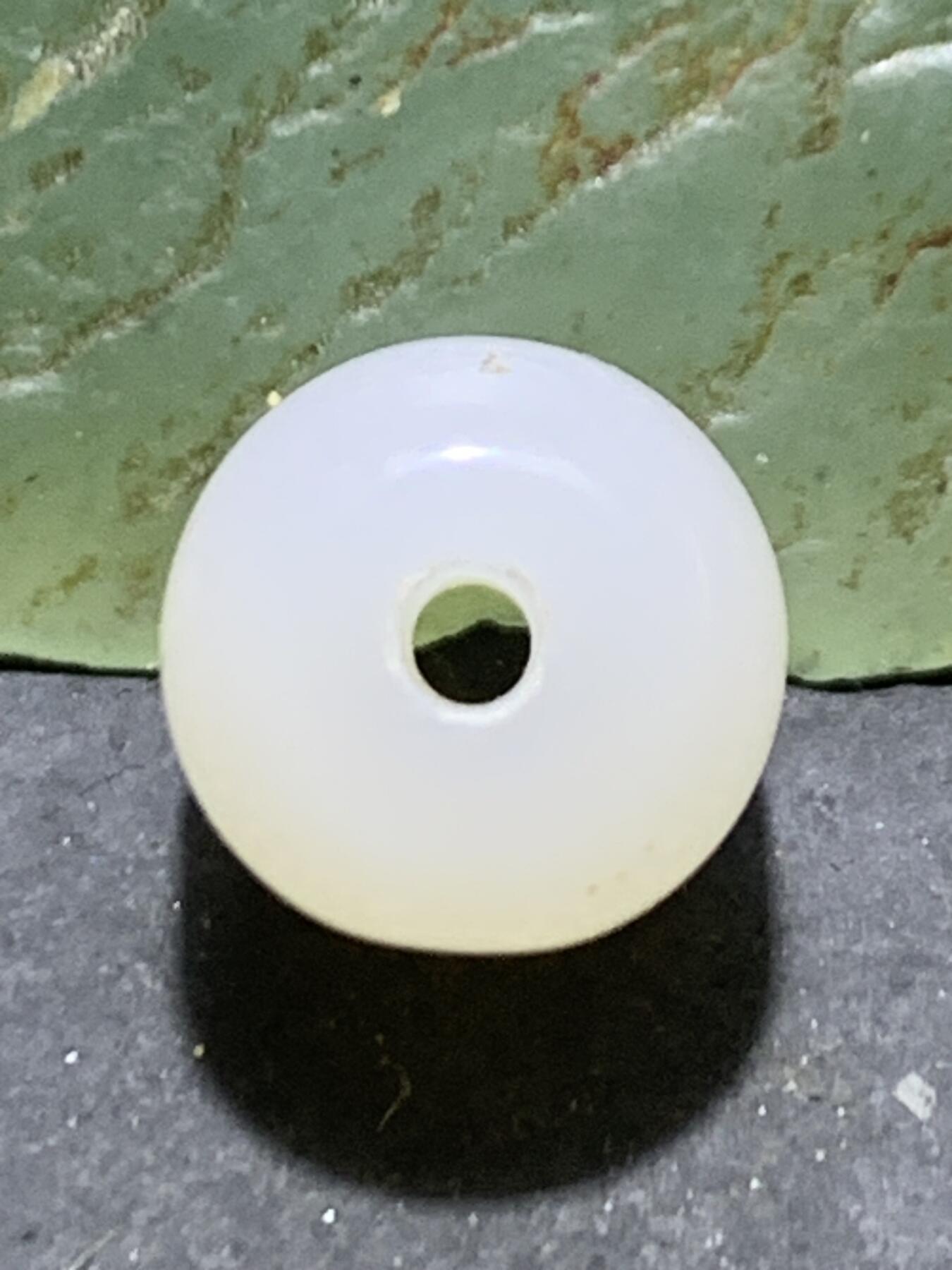 荔枝冻通货随形桶珠一颗，