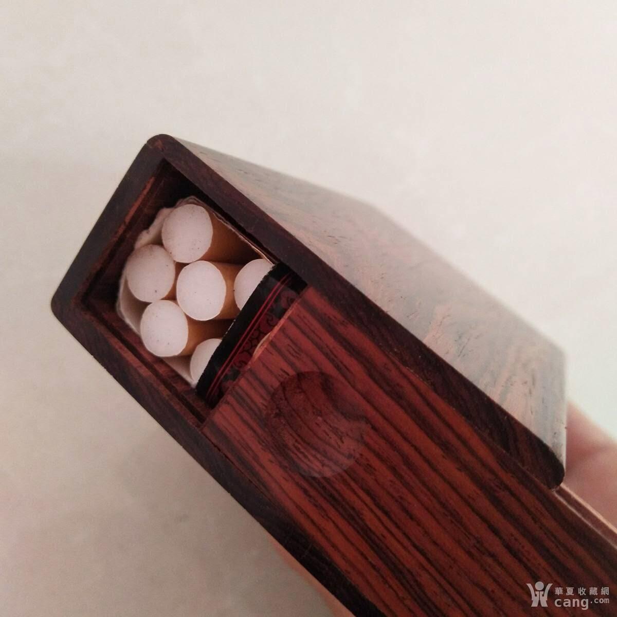 微凹黄檀烟盒（20支装）