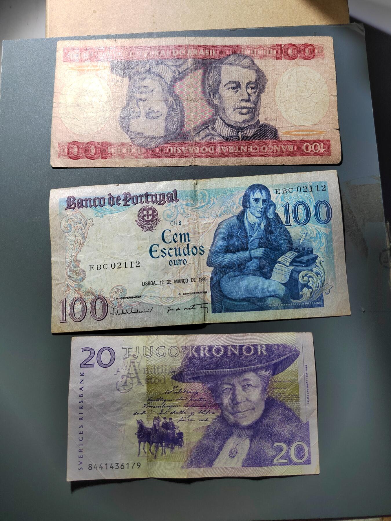 PCAI钱币  27-763  纸币钱币小专场 外币三张