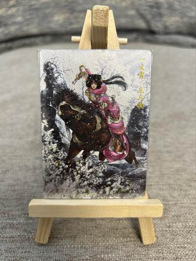 喜灰玩卡拍卖第五期，接拍品0佣金，欢迎送拍，释放现金流，让自己有资金可以购买更多喜欢的卡牌，让别的卡友能淘到更多心仪的卡牌 - 卡德曼忠义水浒 谷粒绘扈三娘 限编202/300编