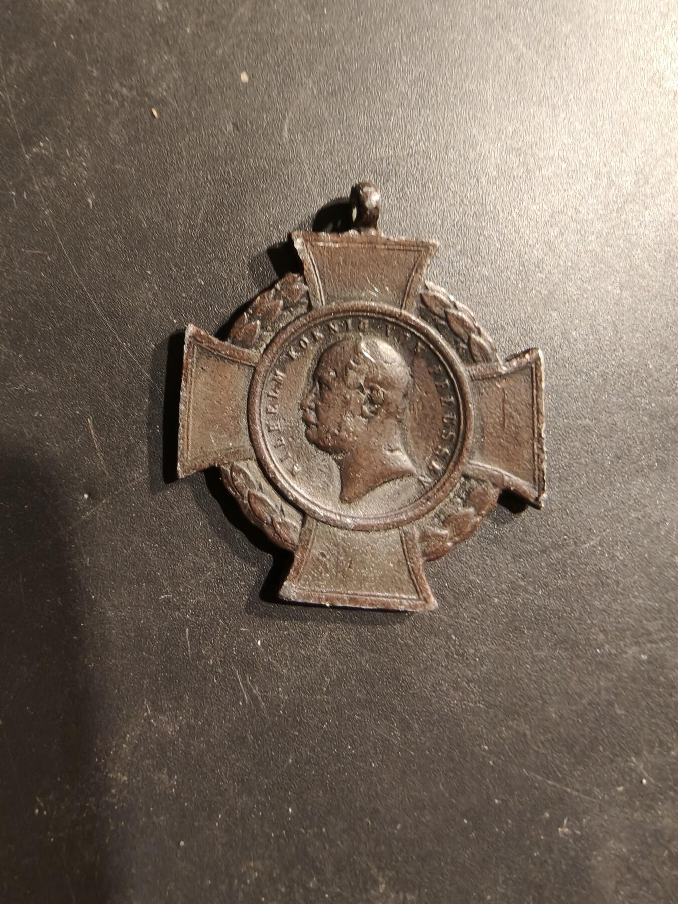 老王徽章第185期 普鲁士普丹战争阿尔森十字奖章    无绶带