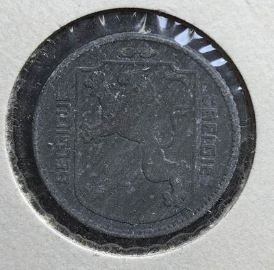 外国优质老铜币银币，正月十二晚九点倒数截拍，满百包邮可寄存，持续收拍 - 二战德占比利时1942年1法郎，正面为比利时雄狮纹章，背面是王冠与盾徽。因德军掠夺金属，比利时改用锌材铸币，它是纳粹占领下比利时经济受迫、民众艰难求生的珍贵历史实物见证。