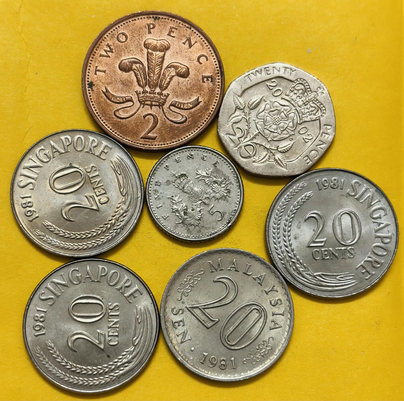 文馨钱币收藏第 295 场，（元宵场）各种银币散币纪念章，长期接代拍业务 好品英国，新加坡，马来西亚一组