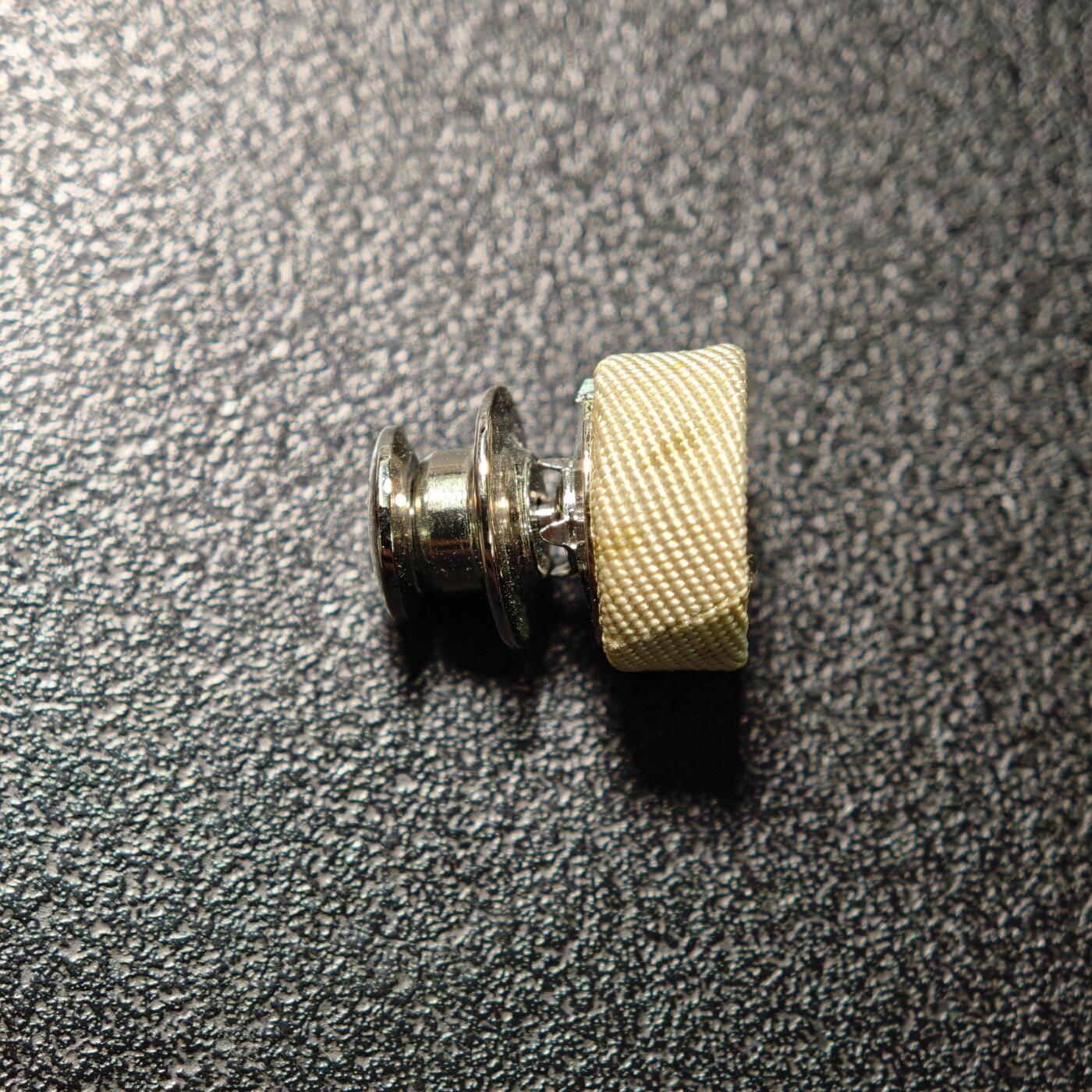 【德藏】世界币章拍卖第166期（拍品征集中~欢迎藏友联系） 日本五等瑞宝勋章银章 盒略全 直径约：43.5mm；重约：29.7g