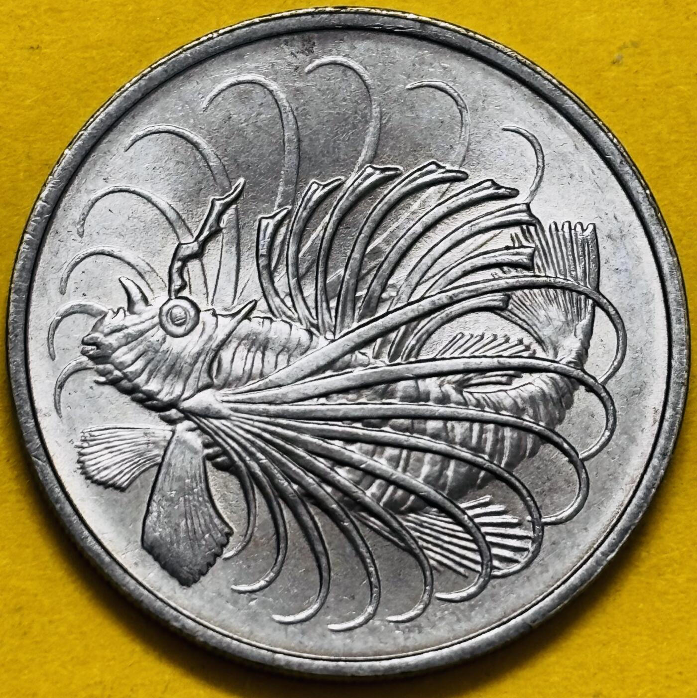 文馨钱币收藏第 295 场，（元宵场）各种银币散币纪念章，长期接代拍业务