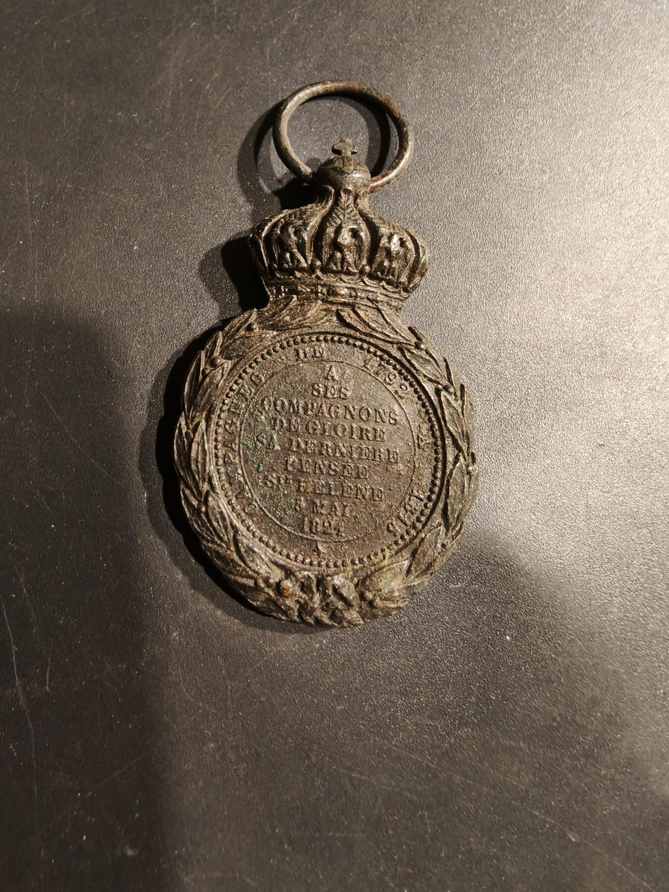 老王徽章第185期 法国圣赫勒拿纪念章   无绶带