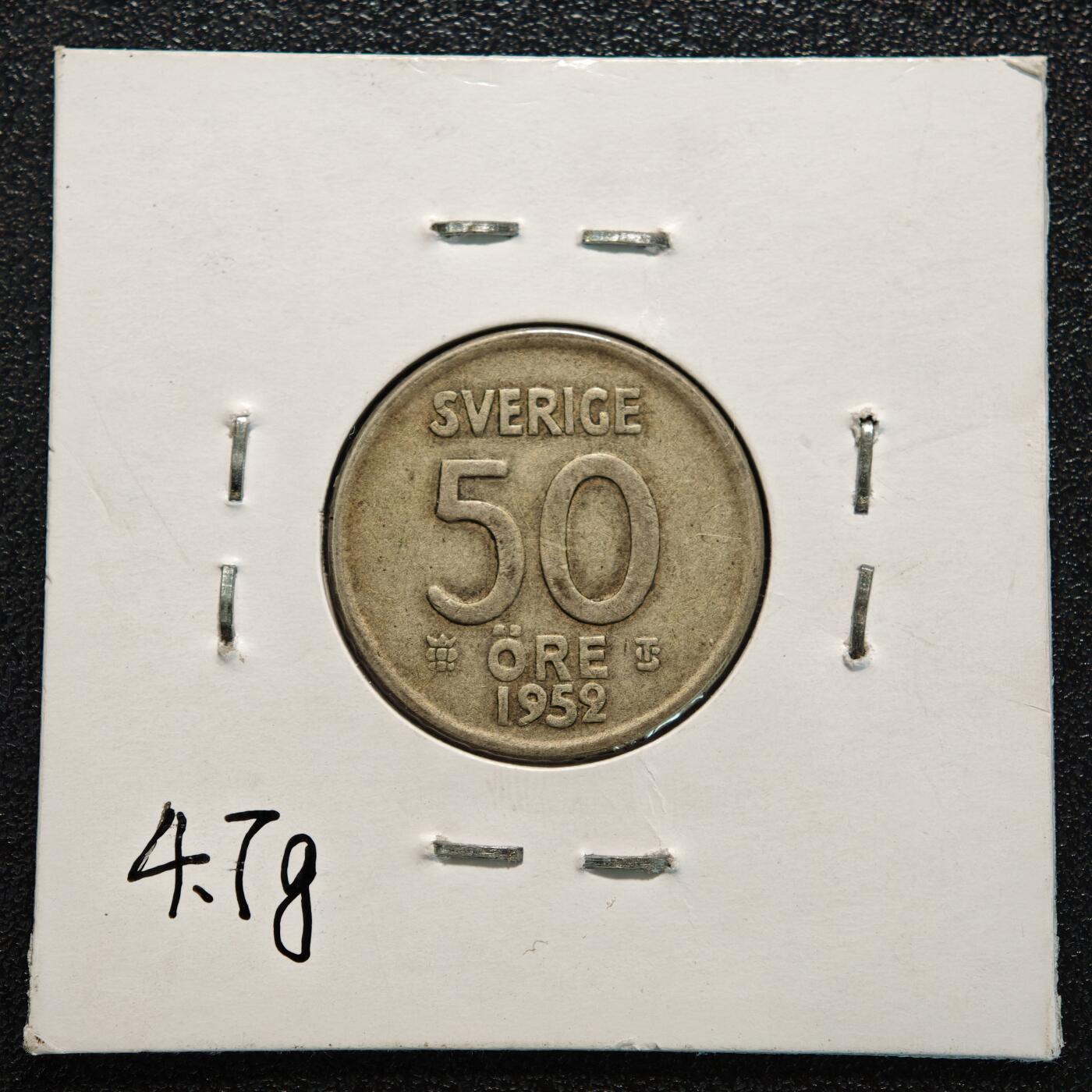 【德藏】世界币章拍卖第166期（拍品征集中~欢迎藏友联系） 老藏家集藏系列之- 4枚一组 1952年 瑞典50欧尔银币 及 1955年 瑞典10偶尔银币 及 1952年 瑞典25欧尔银币 及 1907年 瑞典800银1克朗银币 入册20余年·附有当年购入价