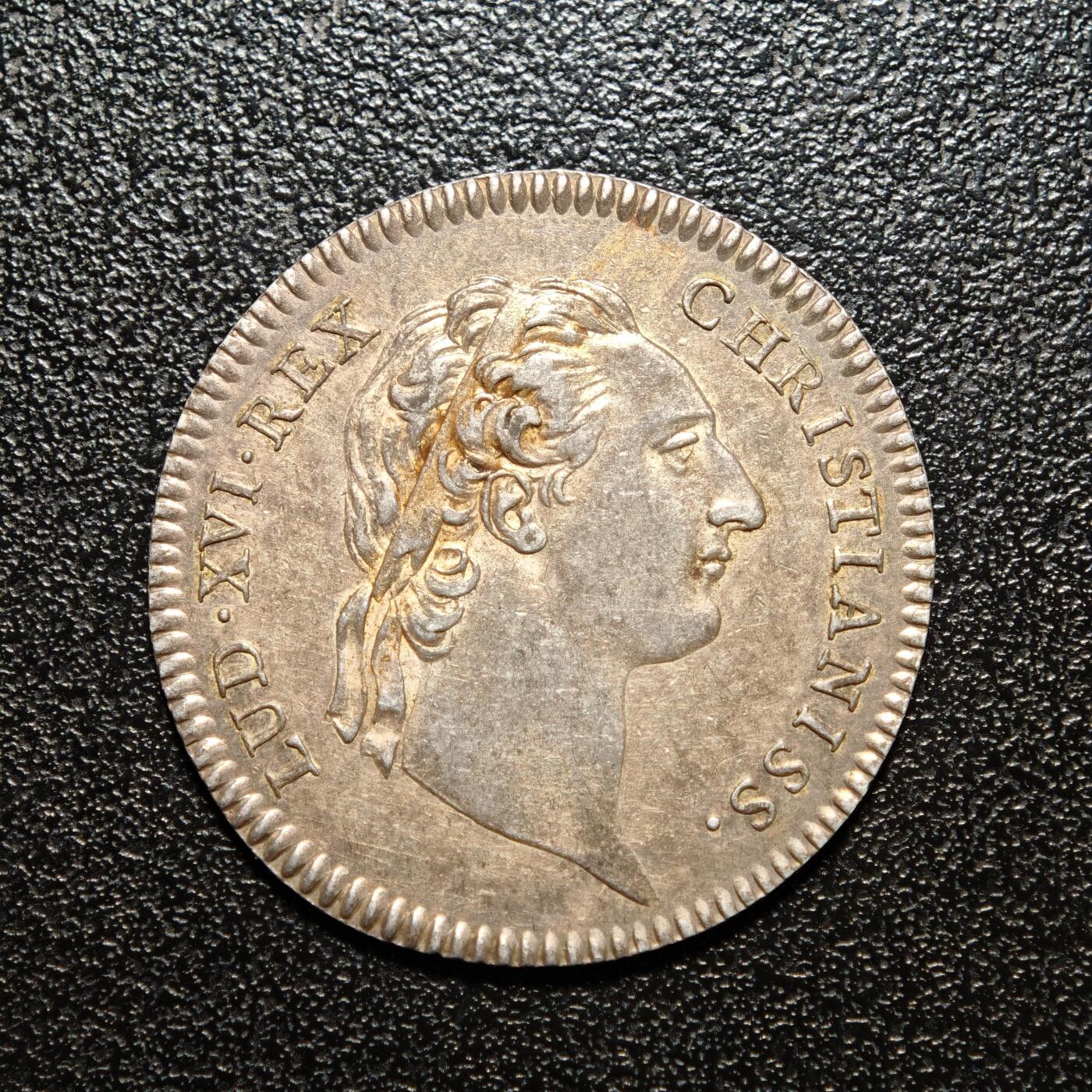 【德藏】世界币章拍卖第166期（拍品征集中~欢迎藏友联系） 1774年 法国布列塔尼三级会议代用币银章 直径约：29.2mm；重约：6.4g