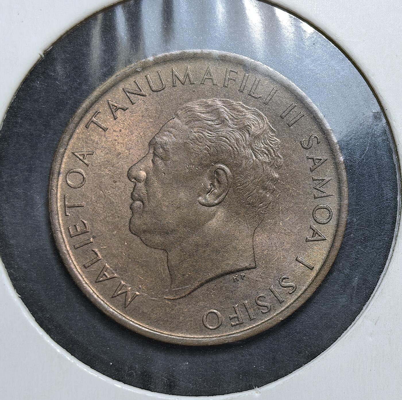 外国优质老铜币银币，正月十二晚九点倒数截拍，满百包邮可寄存，持续收拍 西萨摩亚1967年2西纳，正面为国家元首马列托亚・塔努马菲利二世头像，背面是面值与南十字星。该币是西萨摩亚 1962 年独立后，1967 年发行首批塔拉货币体系的核心辅币，标志其脱离新西兰货币、建立自主金融秩序。