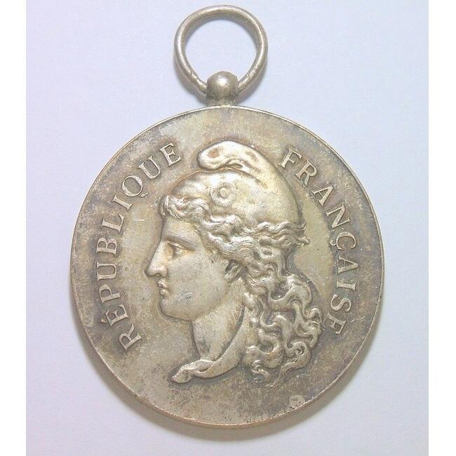 法国1900年 女神玛丽安娜高浮雕精制大镀银章 42MM