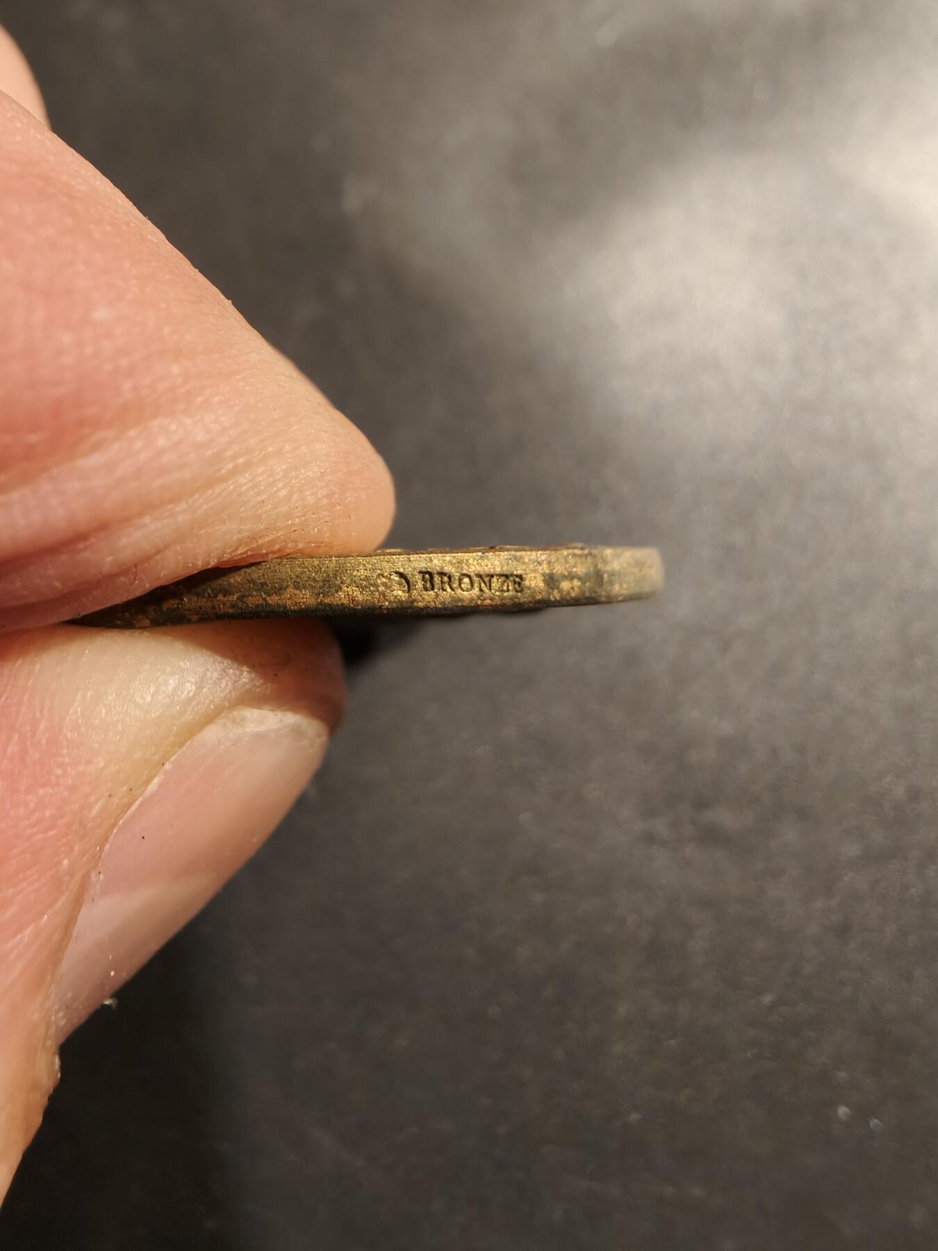 老王徽章第185期 法国1901年圣米耶尔地区射击竞赛大铜章 公鸡头玛丽安娜 直径30mm 重量12.8g