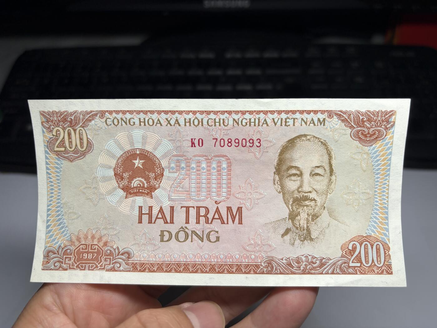 2026年集古藏今外币拍卖第二期-第10场—（总第310拍-纸币专场），本期拍完结算一次，发货时间2-3天，休息几天后继续新的一期拍卖。 1987年越南200盾