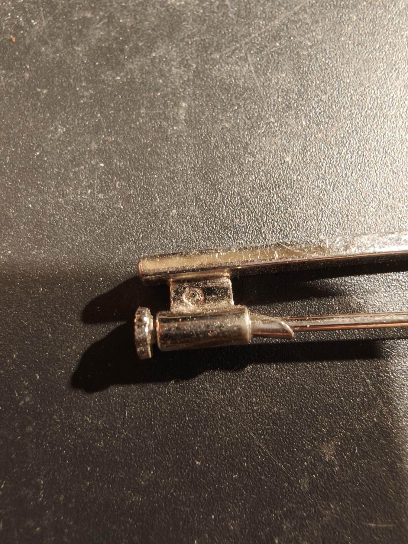 老王徽章第185期 法国银胸针     螃蟹银标镶钻     3.5g