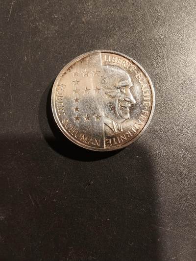 老王徽章第185期 - 法国1986年10法郎纪念币    纪念欧洲一体化奠基人罗伯特·舒曼诞辰