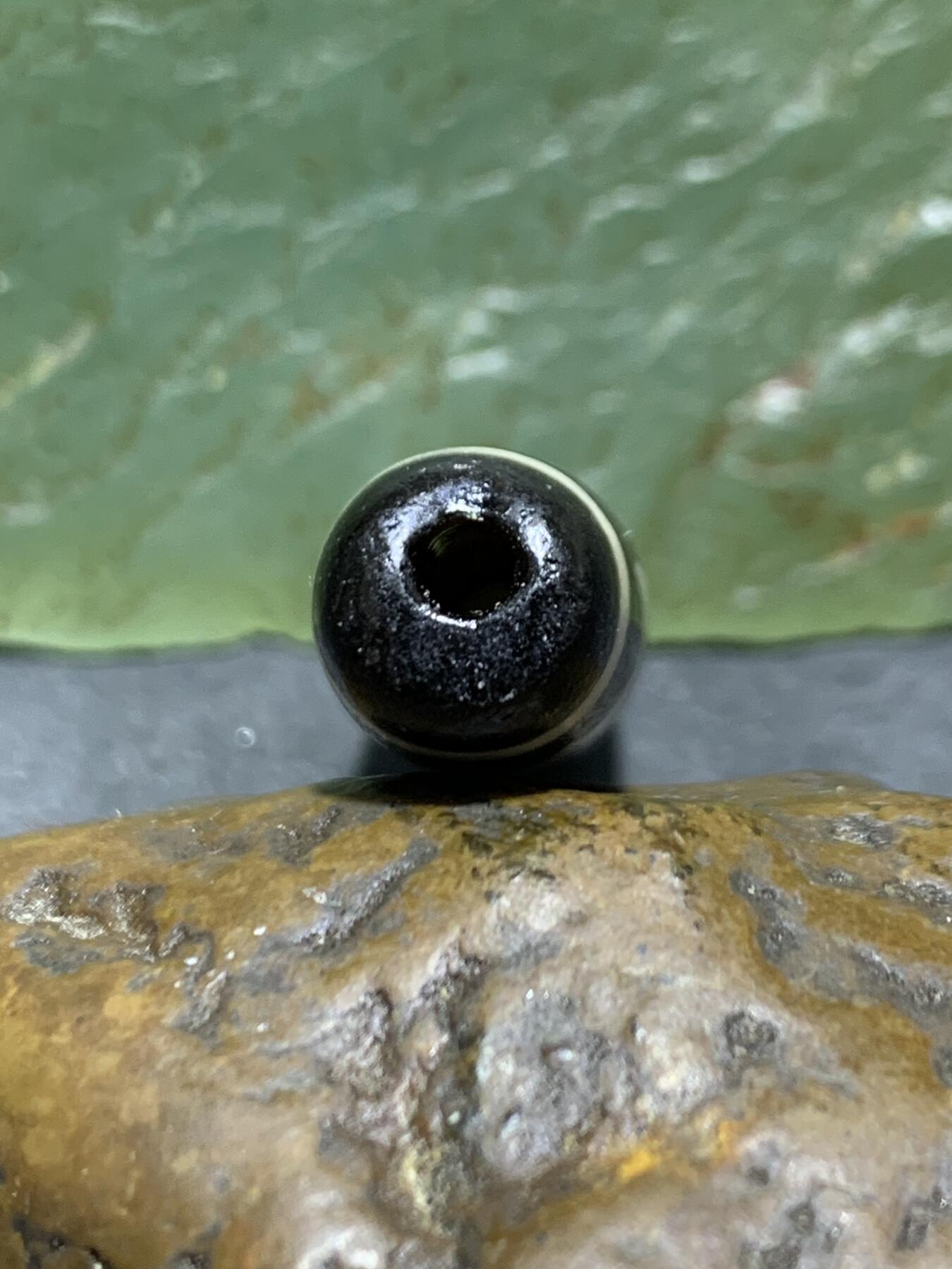 仅此一颗，藏传大鹏玛瑙随形天珠一颗