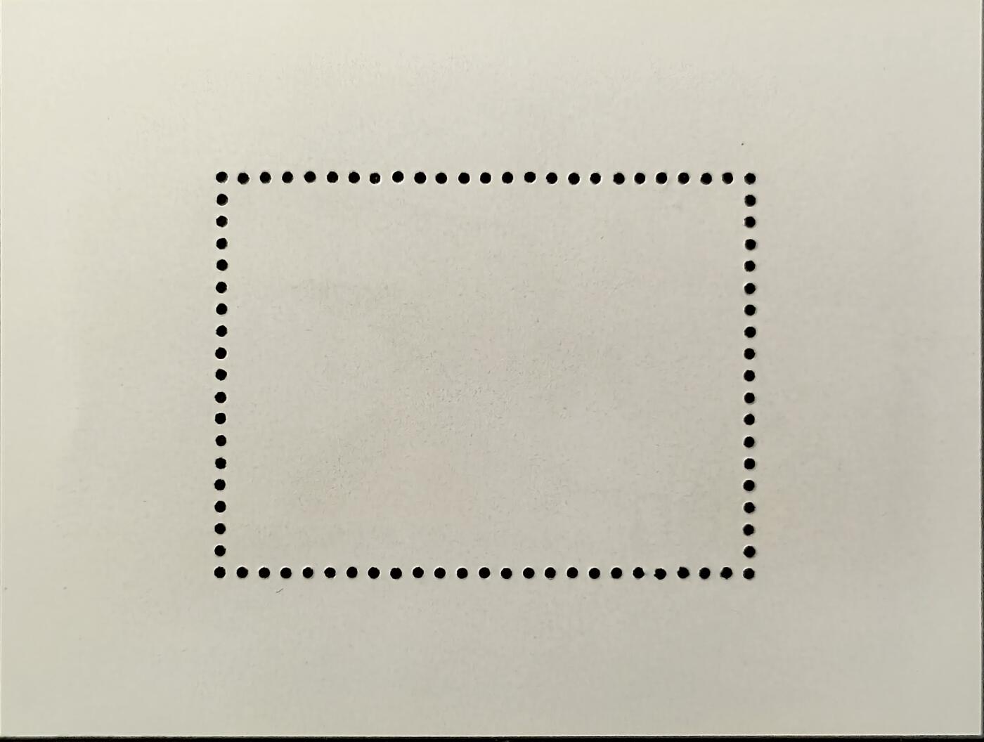 ↓君缘收藏749期☞钱币邮品↓无佣金、可寄存、满30元包邮  朝鲜邮票，1992年动物猛禽 红隼邮票小型张