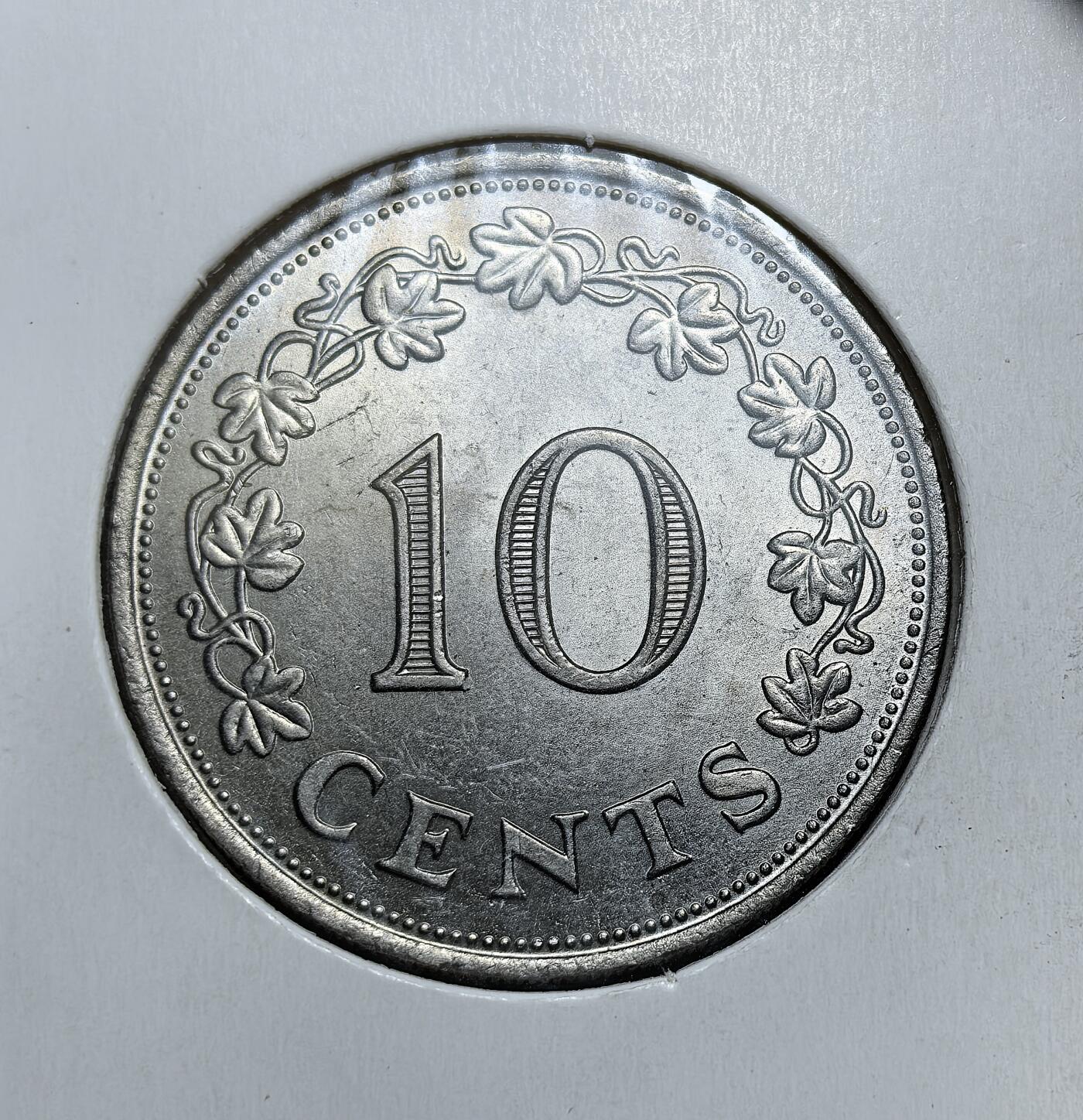 外国优质老铜币银币，正月十二晚九点倒数截拍，满百包邮可寄存，持续收拍 马耳他1972年10分，正面为面值与葡萄藤纹饰，背面是象征马耳他航海传统的中世纪帆船与海豚纹饰。此币是马耳他脱离英制货币、首次发行十进制里拉体系的核心辅币，见证其独立后货币主权的确立。