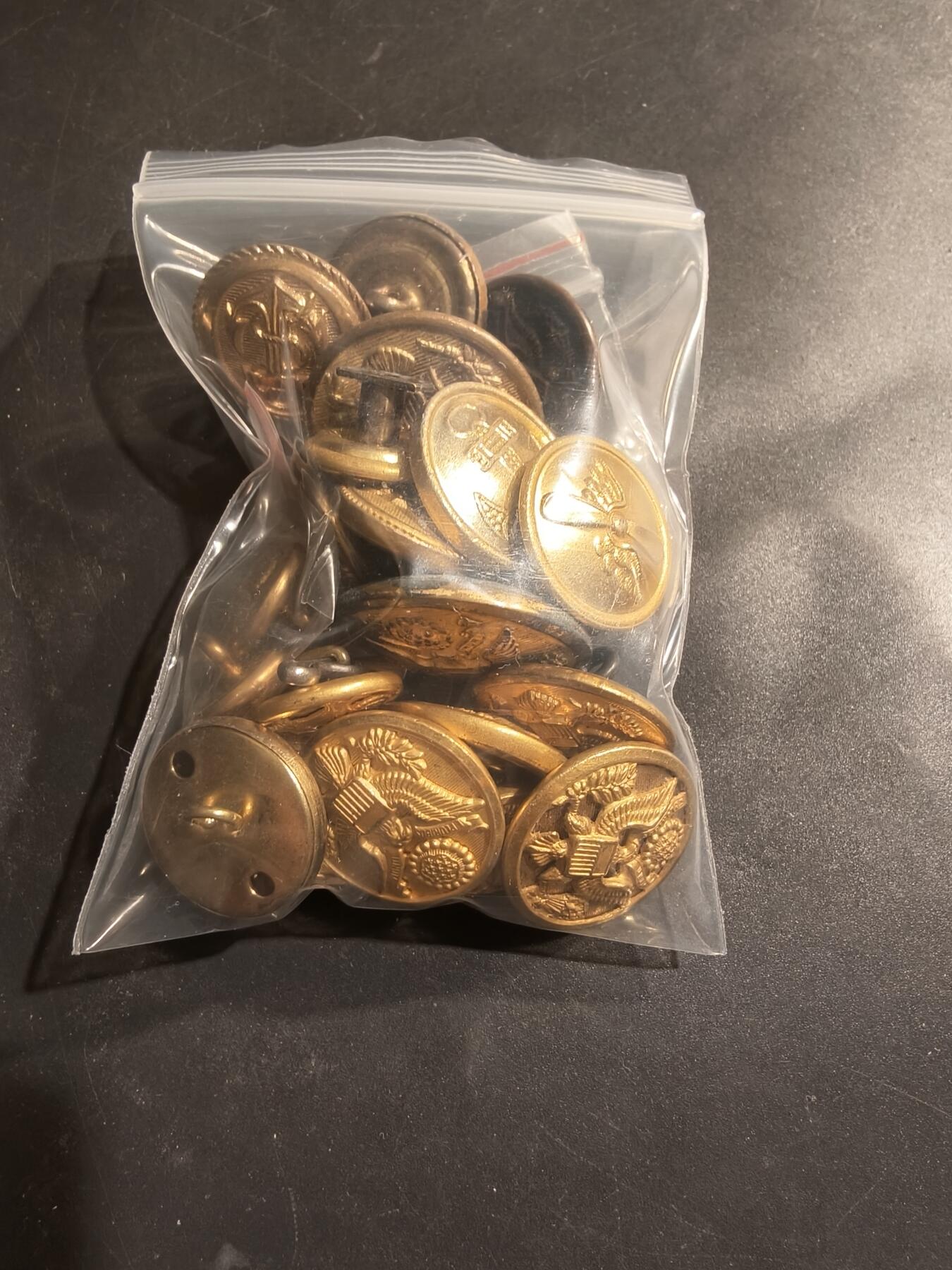 老王徽章第185期 美国海陆军扣子一组20枚   直径22-14mm