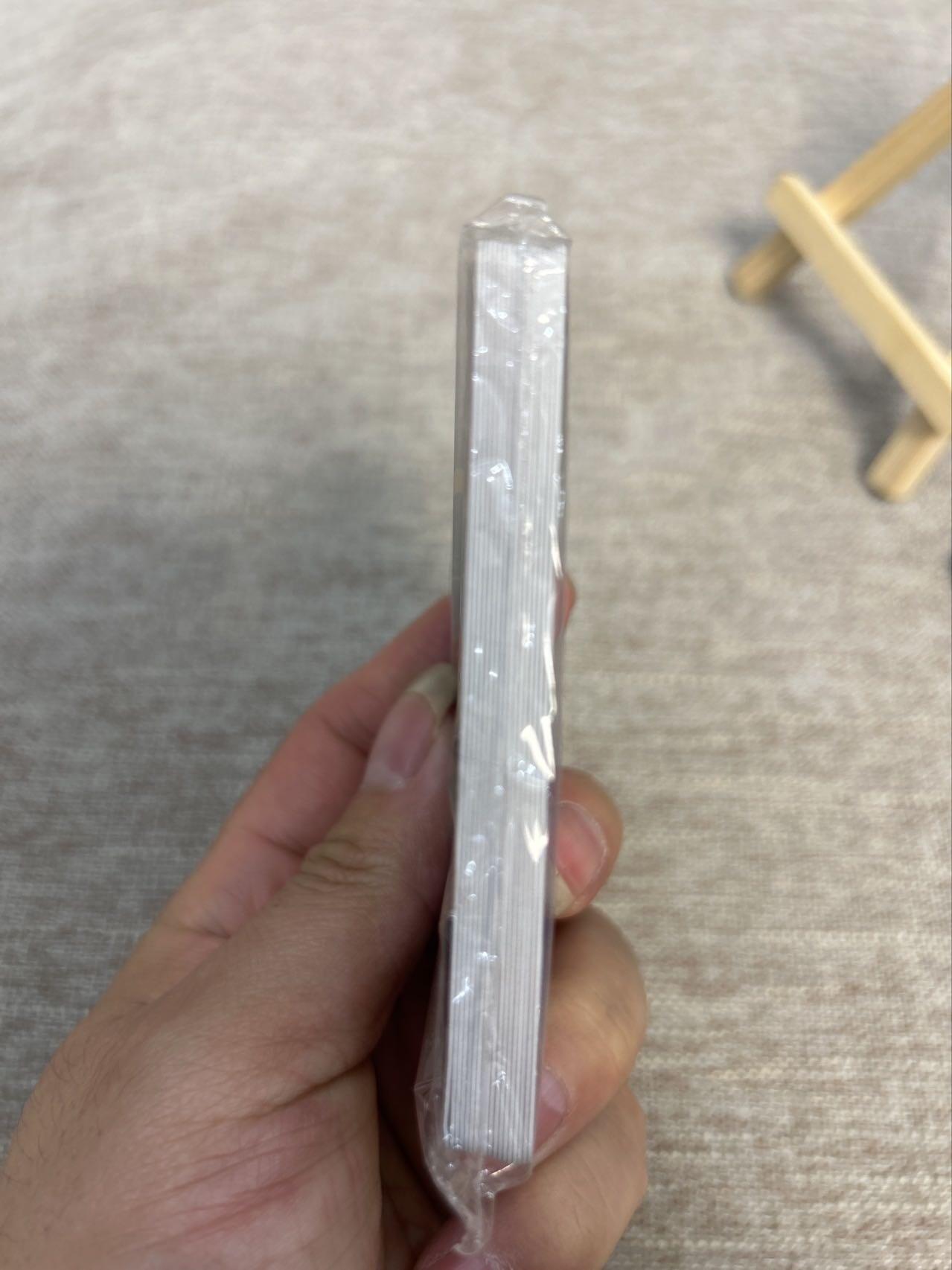 喜灰玩卡拍卖第五期，接拍品0佣金，欢迎送拍，释放现金流，让自己有资金可以购买更多喜欢的卡牌，让别的卡友能淘到更多心仪的卡牌 漫步时光电影卡一组 18张 彩闪