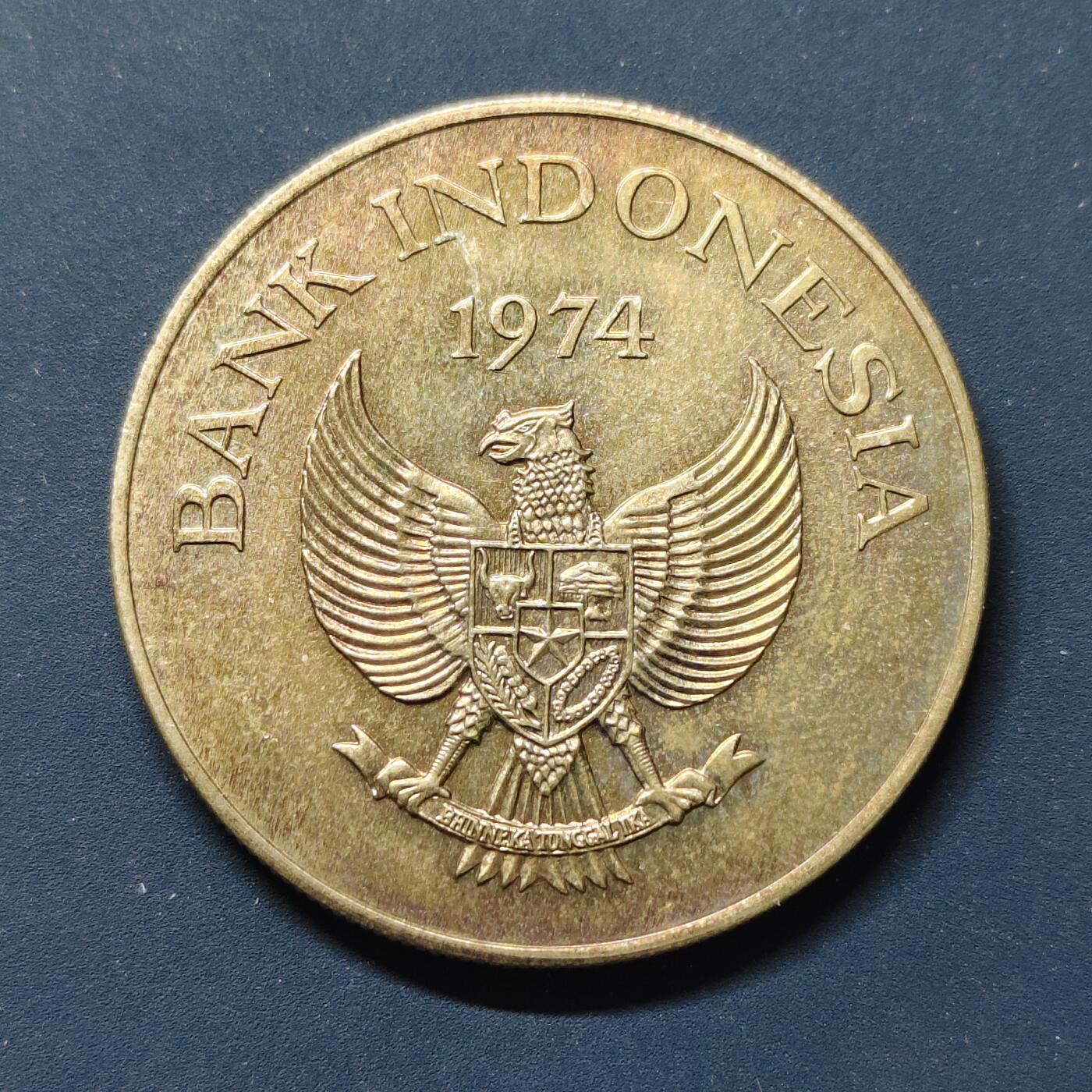 【全场包邮】纯粹捡漏拍509场 印度尼西亚1974年2000卢比WWF组织十五周年爪哇虎纪念银币【38.6毫米25.31克50%】